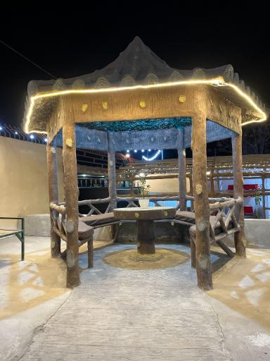 عکس باغ رستوران هیوا 