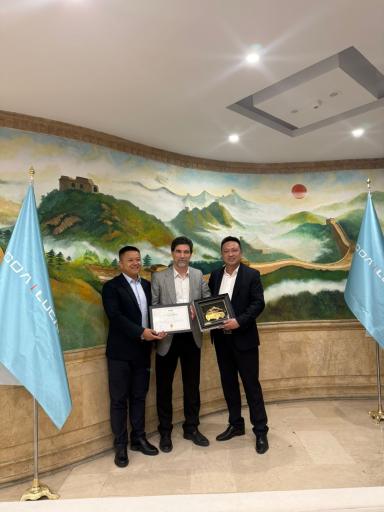 عکس لوکانو و اکودا گروه خودرو کاظمی lucano ecoda