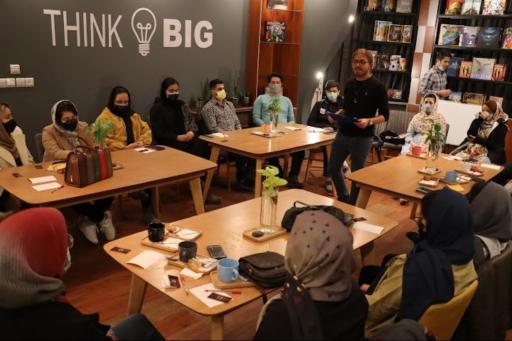 عکس مجموعه فرهنگی تفریحی نهال