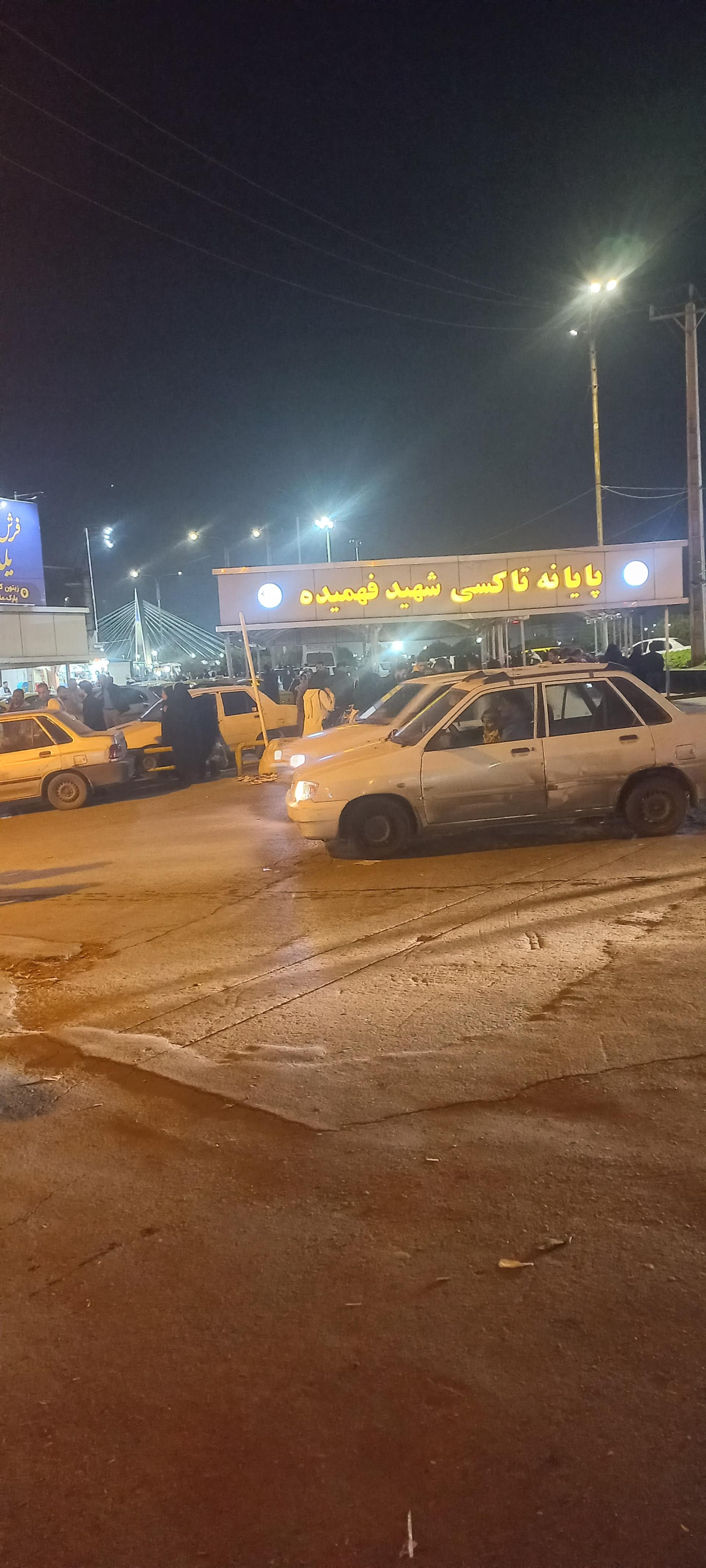 عکس ایستگاه تاکسی گلستان، پردیس، فرهنگشهر، شهرک دانشگاه