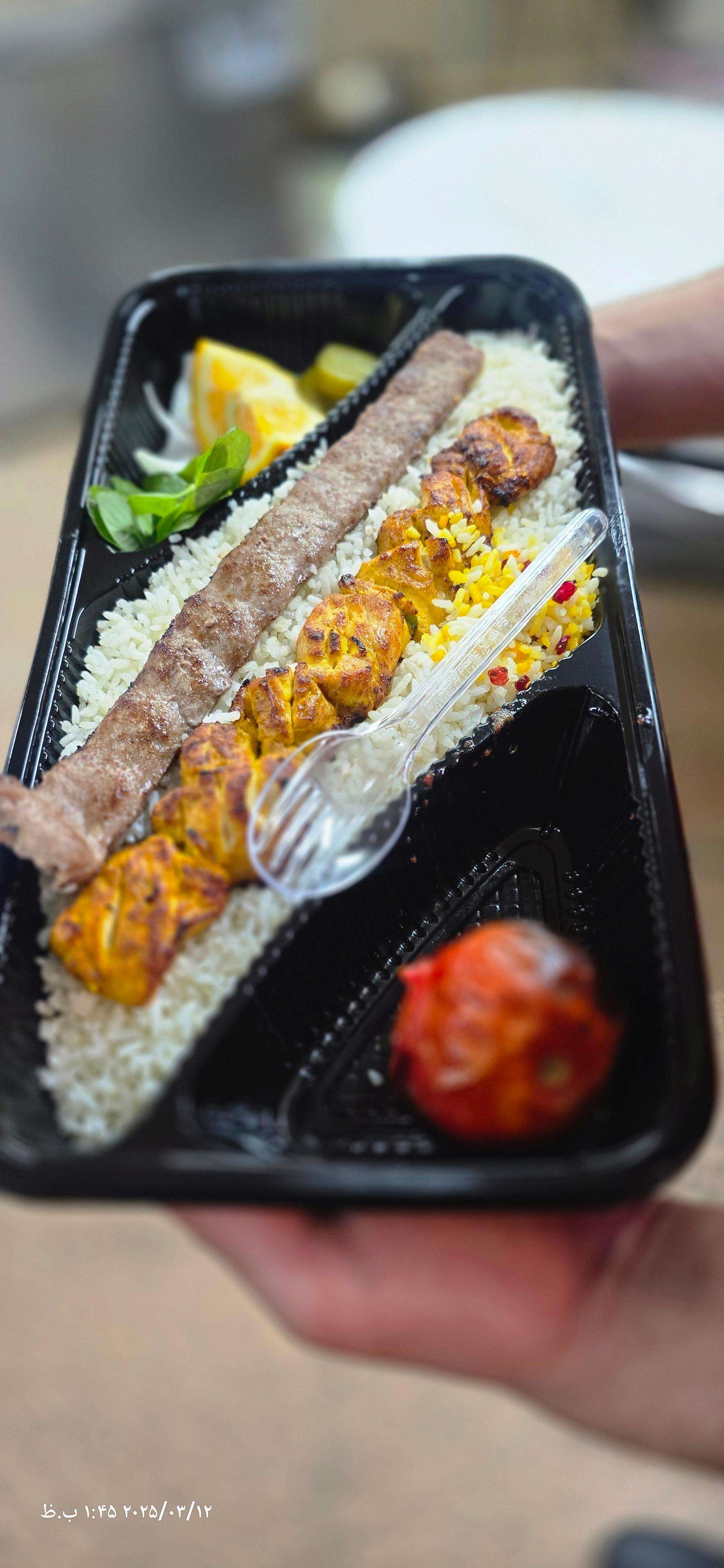 عکس رستوران قاسم قهوه چی