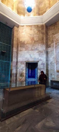 عکس ورودی آرامگاه سعدی