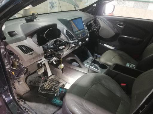 عکس کلینیک تخصصی برق و کولر آقای خودرو