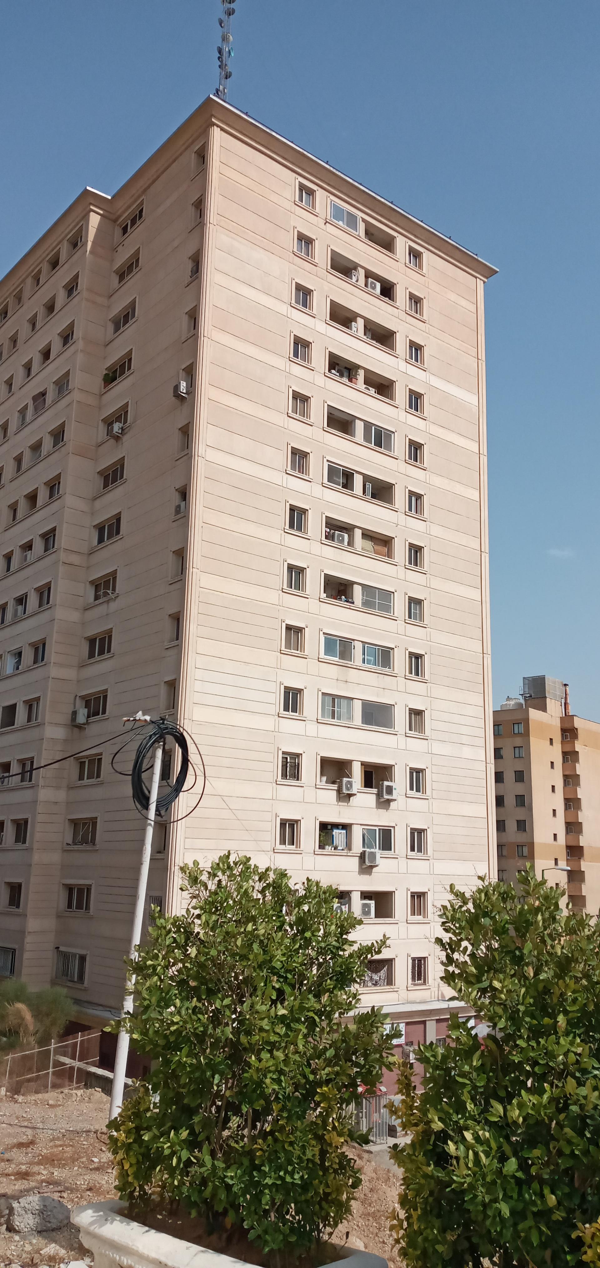 عکس برج مسکونی زنبق