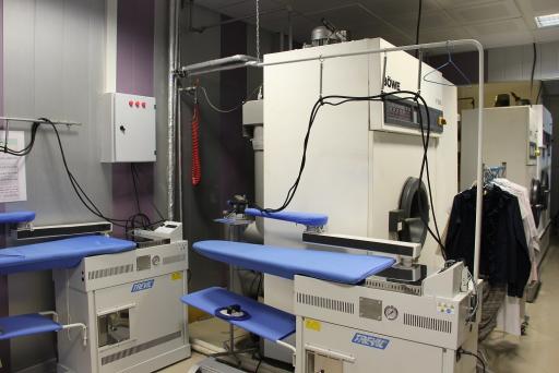 عکس خشکشویی دی