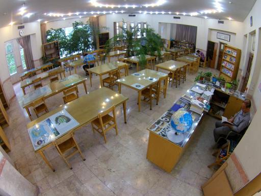 عکس دبیرستان نیکان