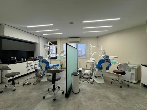 عکس کلینیک دندان‌پزشکی دکتر نگین بیگی‌