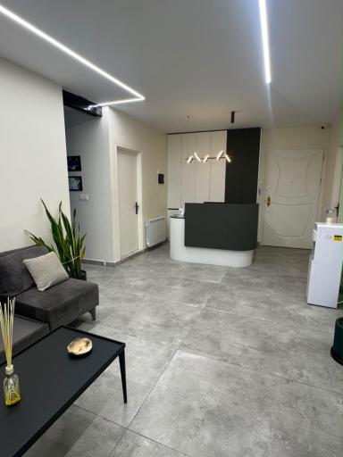 عکس کلینیک دندان‌پزشکی دکتر نگین بیگی‌