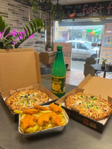 عکس فست فود ساندویچ ساز