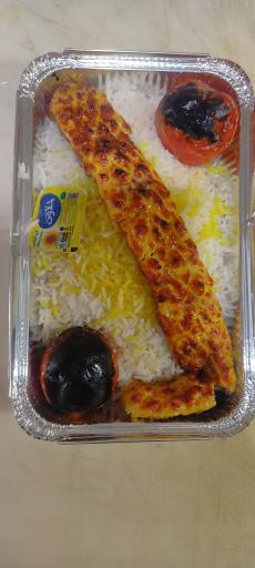 عکس تهیه غذای خوشه