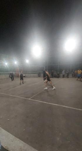 زمین والیبال