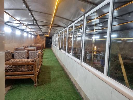 عکس باغچه رستوران پدر سالار