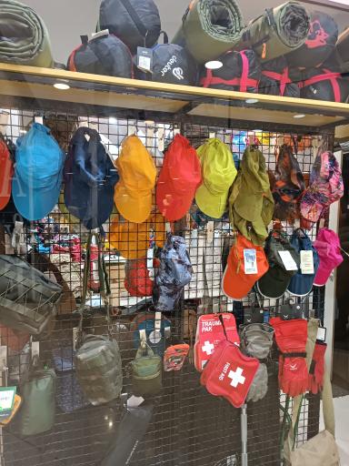 عکس لوازم کوهنوردی و کمپ توریست کمپینگ