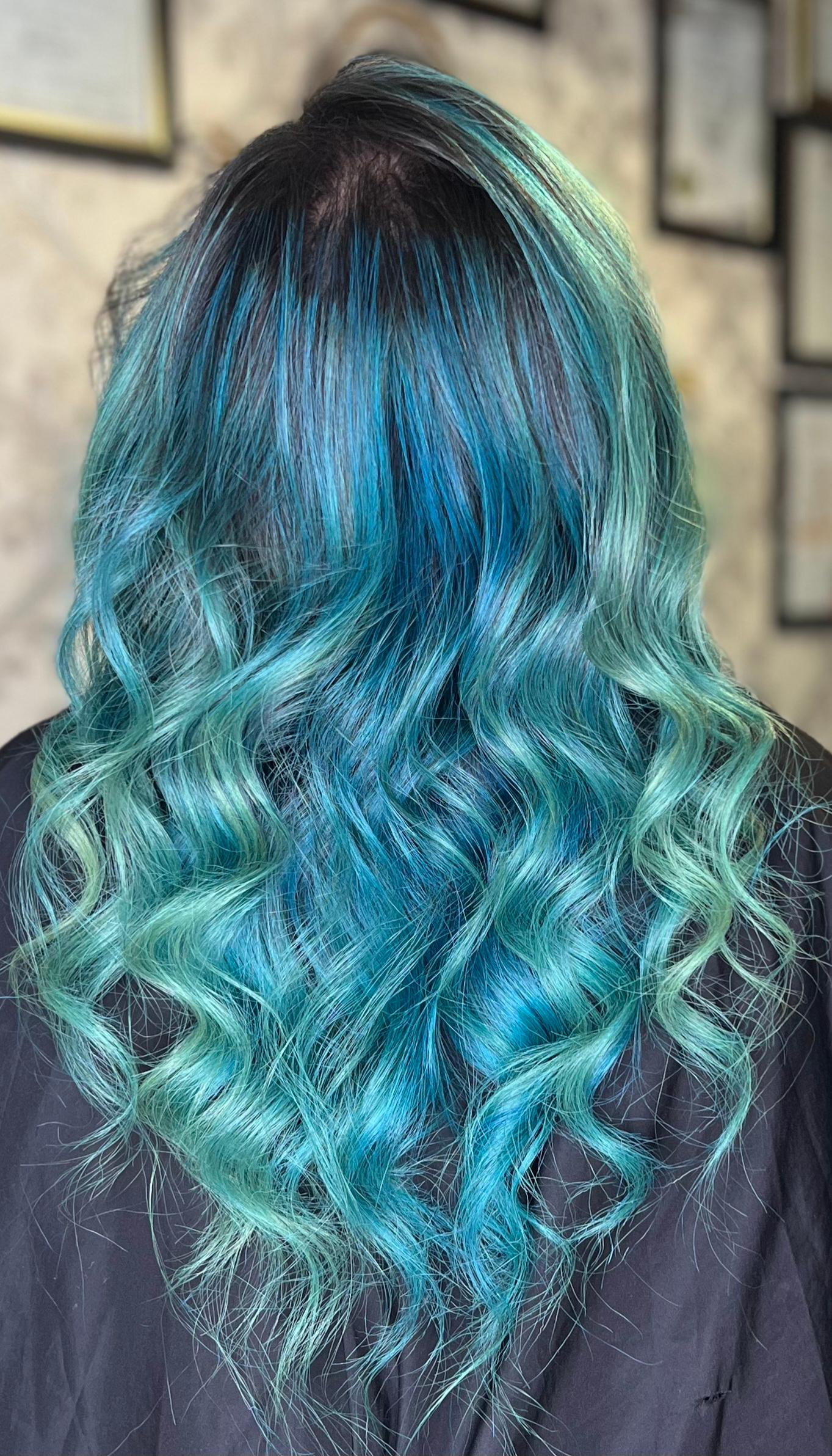 عکس آکادمی زیبایی شیما پاشاپور 