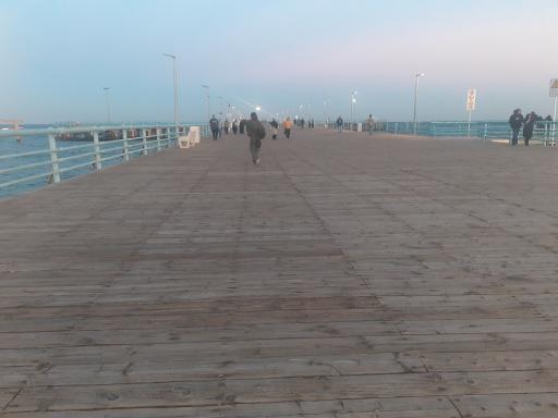 عکس اسکله بزرگ تفریحی کیش