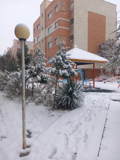 عکس مجتمع مسکونی پردیس