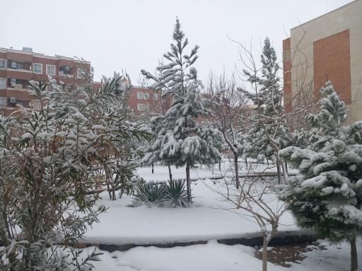 عکس مجتمع مسکونی پردیس