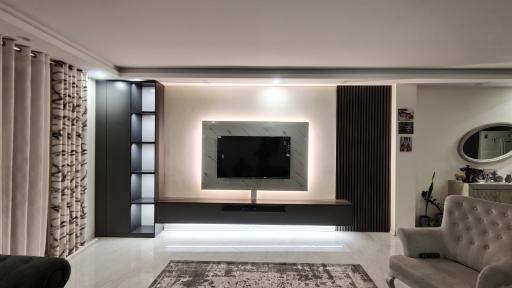 عکس چوب و MDF تاج