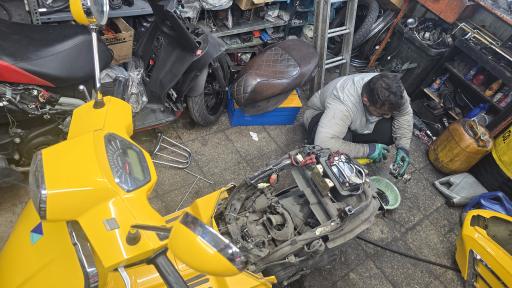 عکس موتور سازی تهران یدک