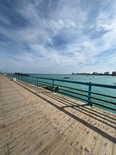 عکس اسکله بزرگ تفریحی کیش