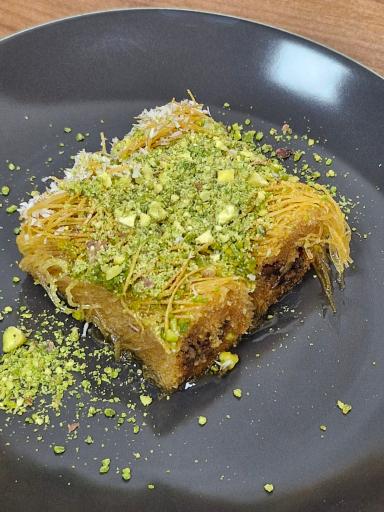 عکس باقلوا استانبولی نفیس