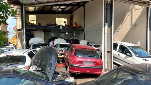 عکس کلنیک تخصصی محصولات ایران خودرو