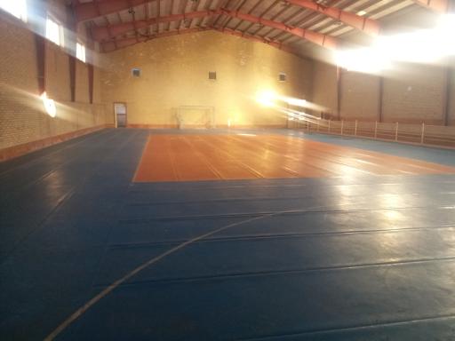 عکس مجموعه ورزشی قلاقیران 