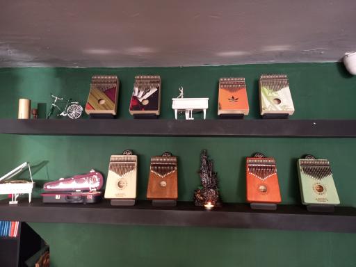 فروشگاه موسیقی باربد