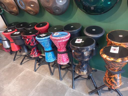 فروشگاه موسیقی باربد