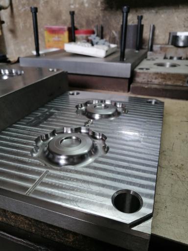 عکس قالبسازی نورانی