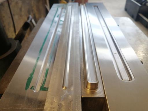 عکس قالبسازی نورانی