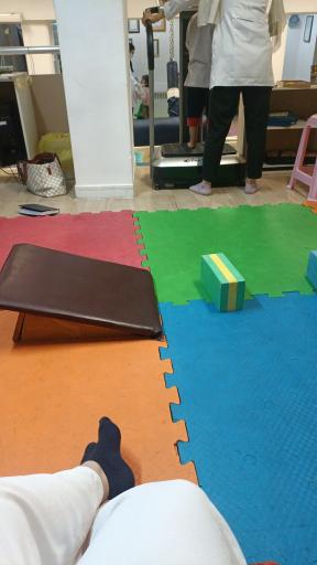 عکس کاردرمانی و گفتاردرمانی شهرک غرب علوی