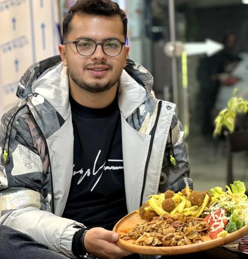 عکس فست فود اسپایسی