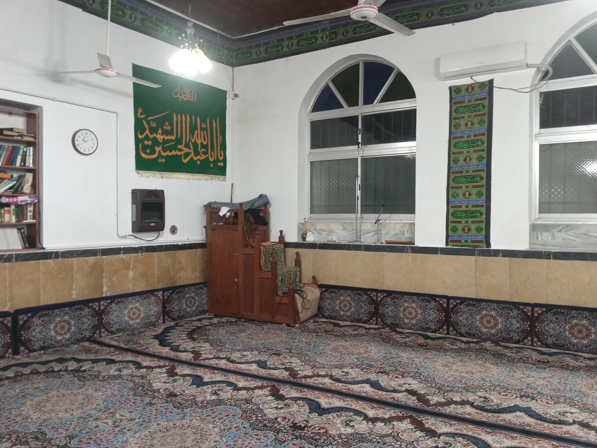 عکس حسینیه ارشاد آذریان رشت