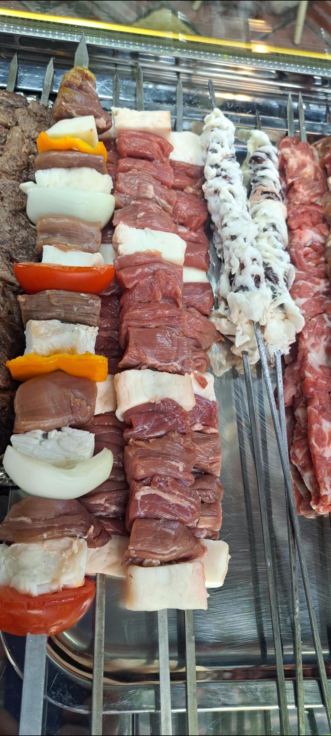 عکس کبابسرای عمو اکبر