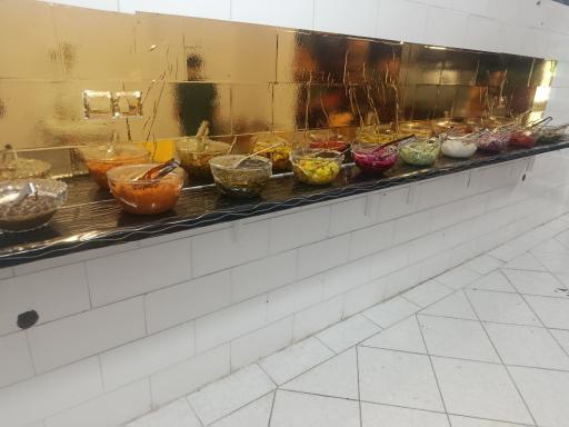 عکس فست فود سفارت آبادان