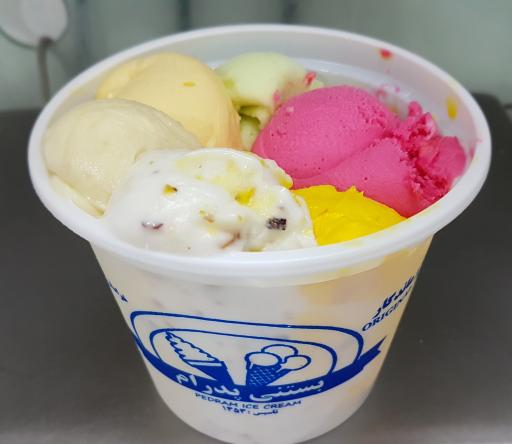 عکس بستنی پدرام ۱