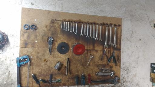 عکس تعمیرگاه هیدرولیک رضا