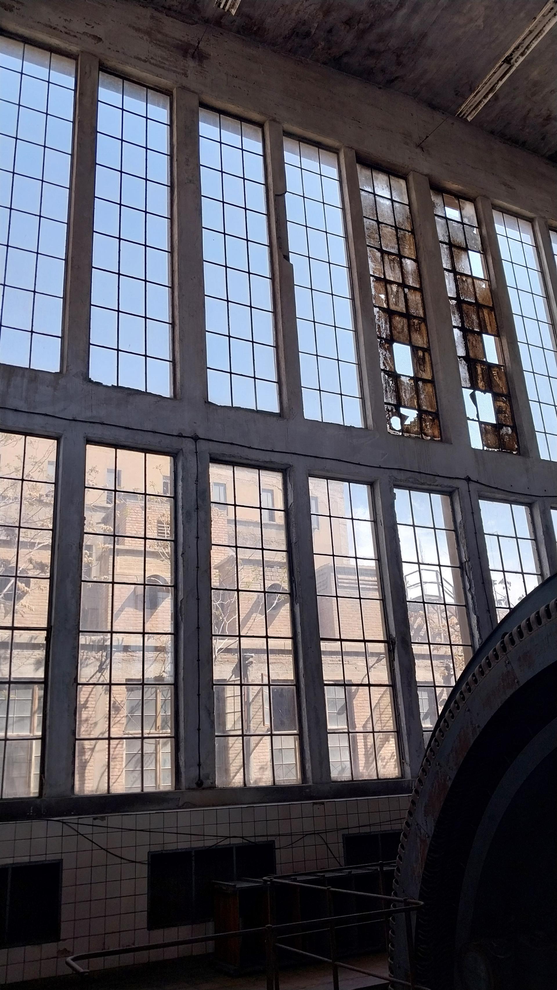 عکس موزه ملی صنعت سیمان کارخانه سیمان ری