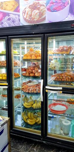 عکس کافه بستنی آیهان ارومیه