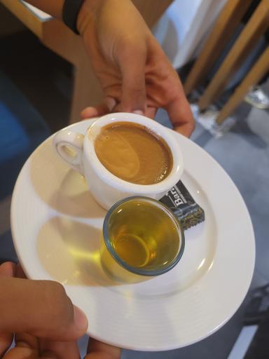 عکس کافی شاپ آن دو