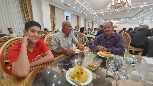 عکس تالار پذیرایی قصر طلایی