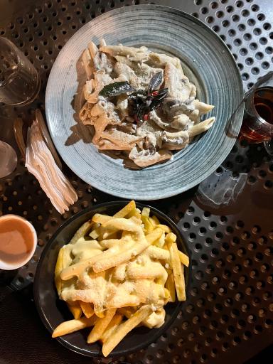 عکس کافه کاربن