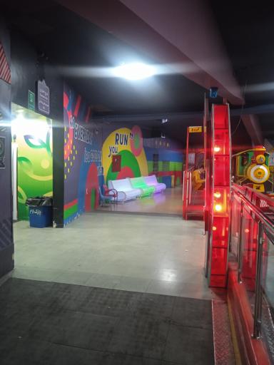 عکس قلعه شادی