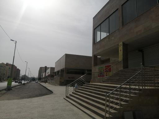 عکس مجتمع بزرگ تجاری گامبرون