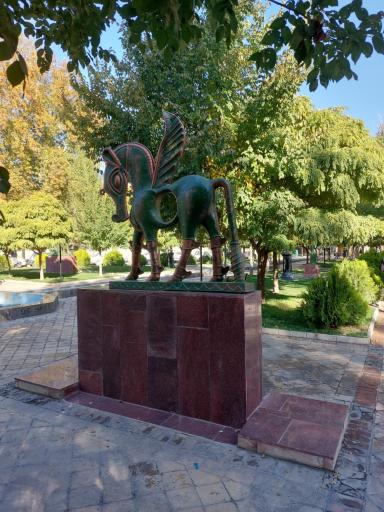 عکس بوستان مفرغ