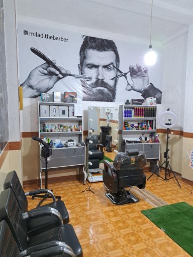 عکس آرایشگاه مردانه کاریزما