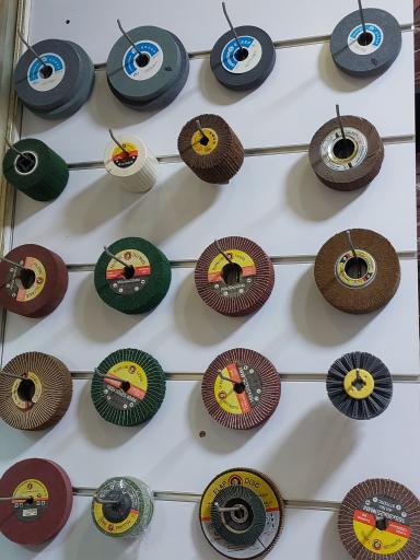 عکس فروشگاه اسپید تولز سنگ سنباده و سی بی ان و پولیش