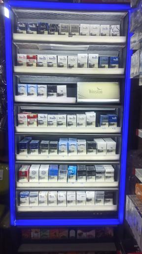 عکس دخانیات سناتور 