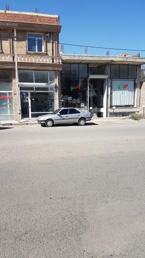 عکس آرایشگاه مردانه کاریزما